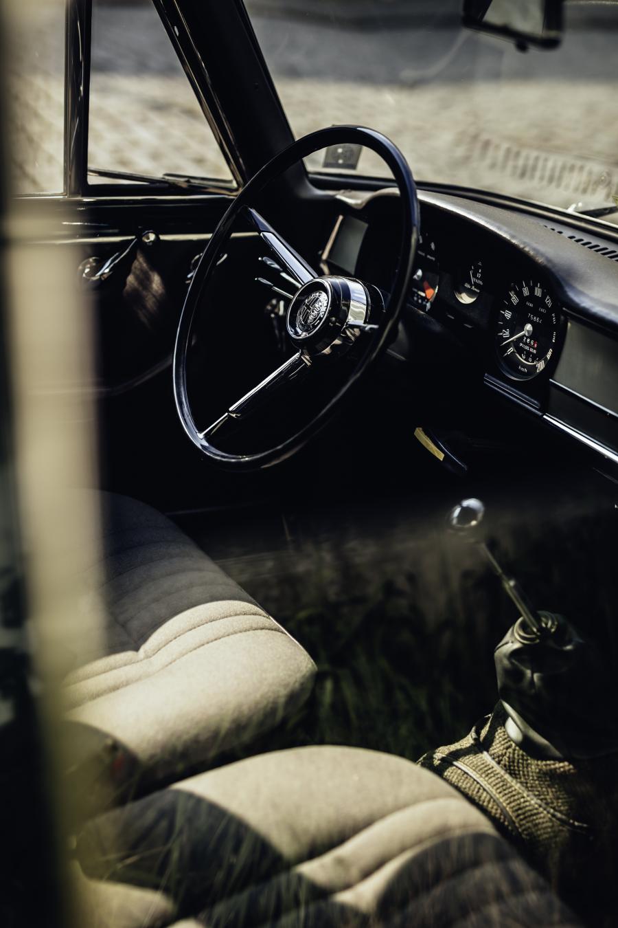 Торпедо Alfa Romeo Giulia T.I. (105.08) 1966 года  (фото 9 из 12)